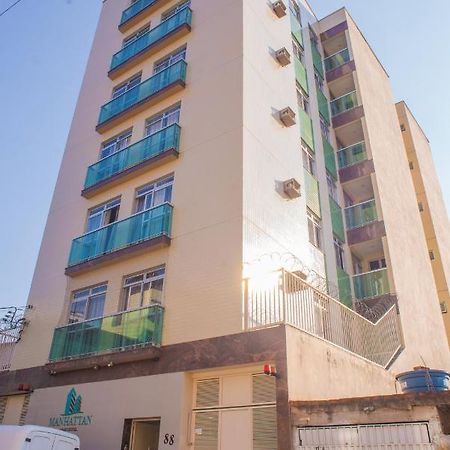 Manhattan Apart Hotel Caratinga Exterior photo
